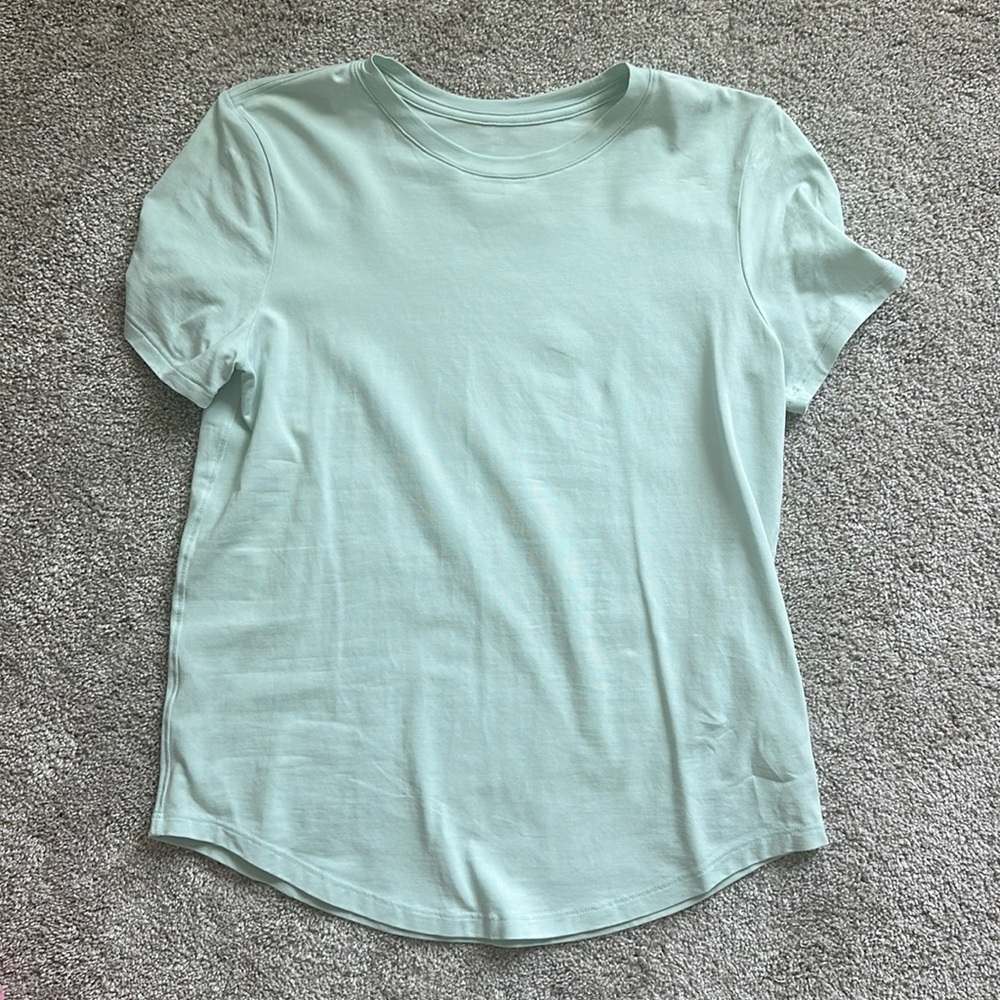 Lululemon love crew tee